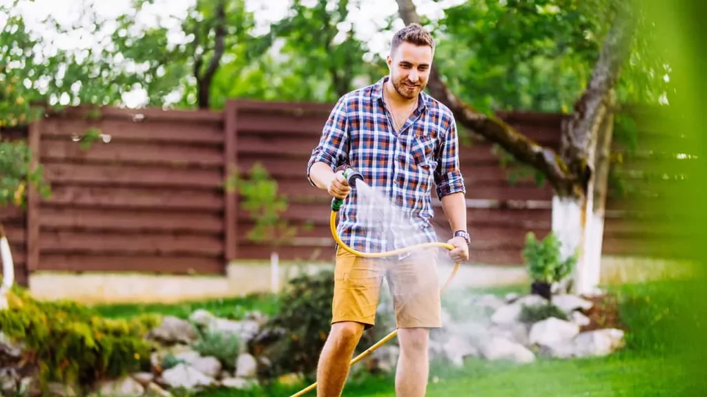 lawn-maintenance-1280x720-1